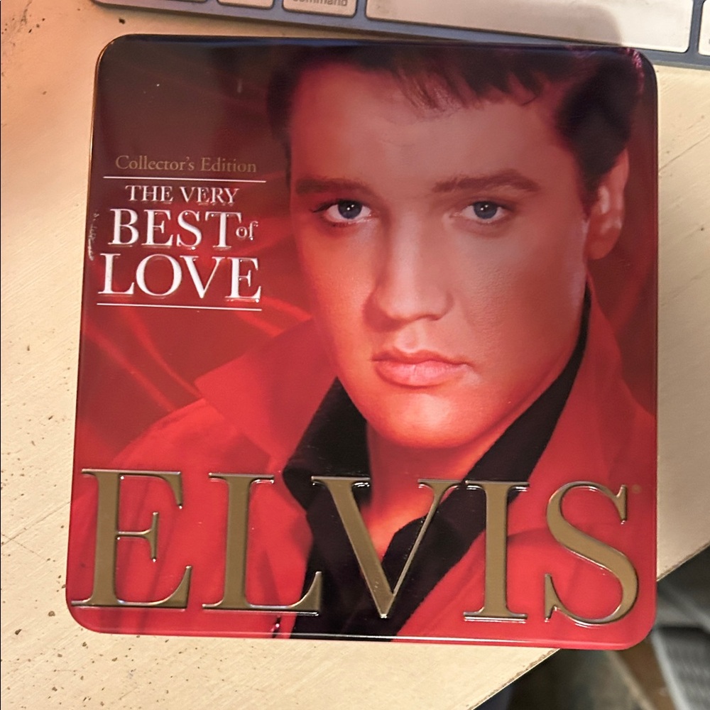Elvis Collector's Edition Tin